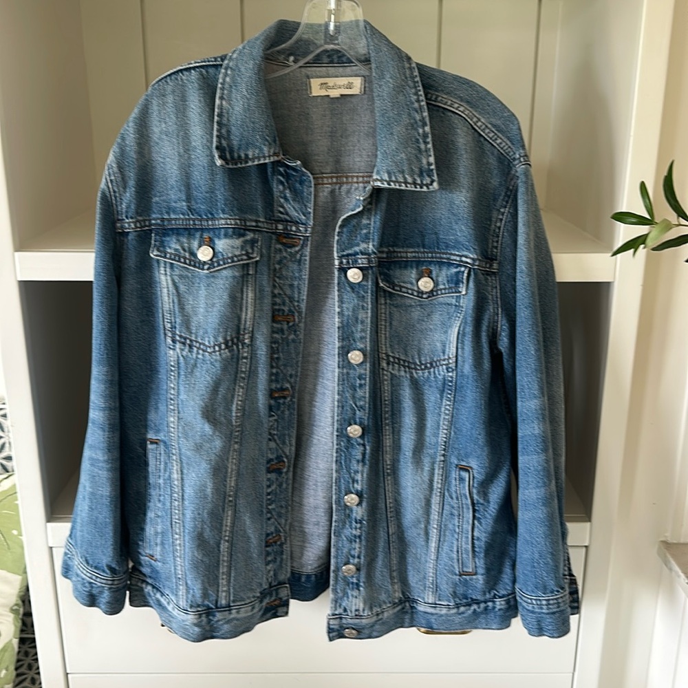 Madewell Jean Jacket in Medford Wash Classic Fit L